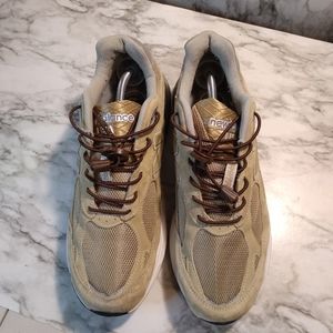 New Balance 990 sneakers